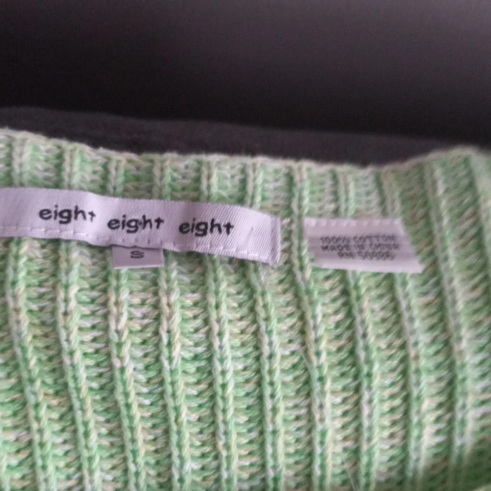 Sweater - Picture 2 of 3
